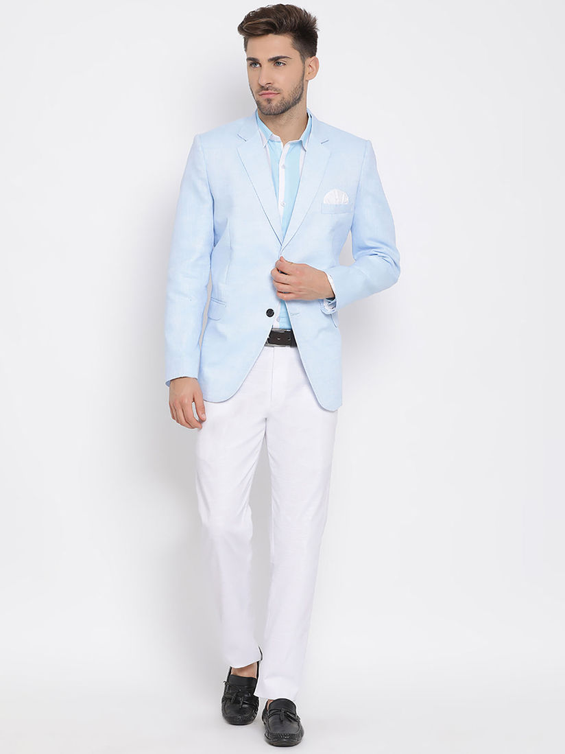 blue blazer with tshirt