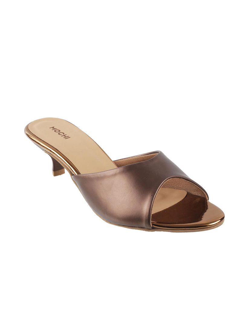 Mochi Sandals Buy Mochi Bronze Sandals Online Nykaa Fashion # popular featured only at nykaa new launches. mochi bronze sandals