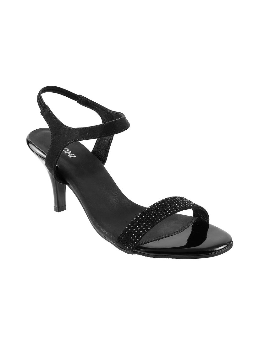 Mochi Heels Buy Mochi Black Solid Heels Online Nykaa Fashion Share the best gifs now >>>.