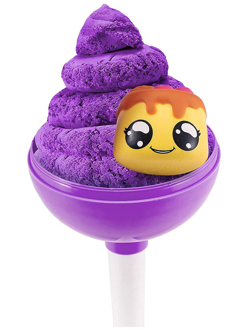 cotton candy bucket with toy inside