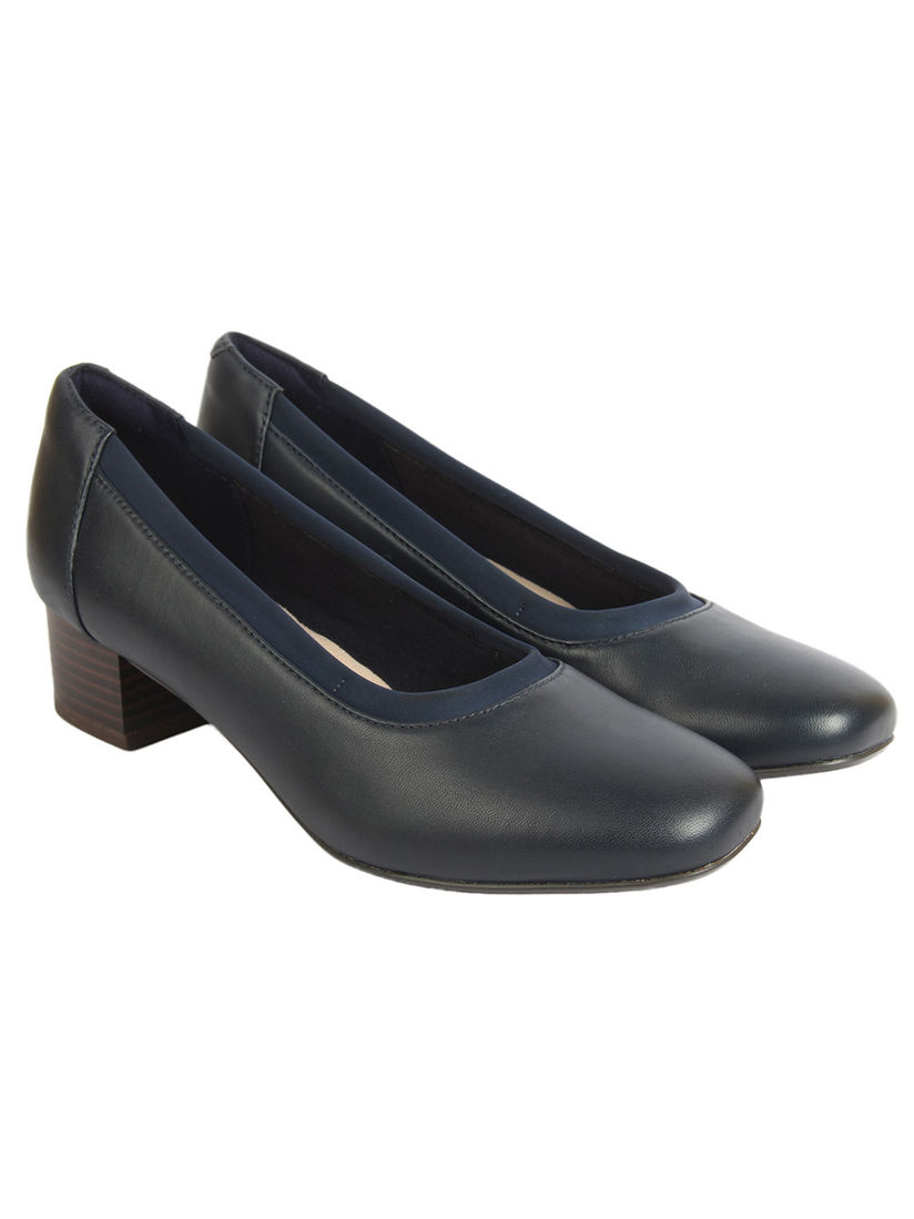 clarks navy blue heels