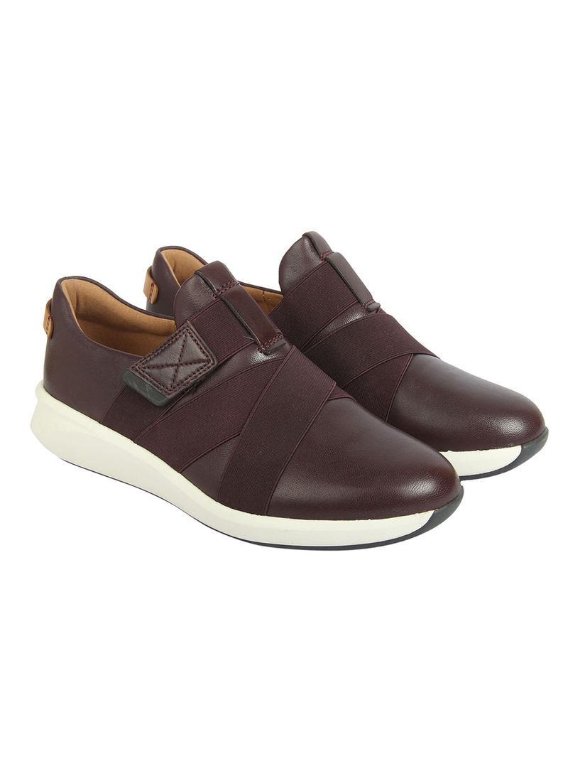 clarks sneakers purple