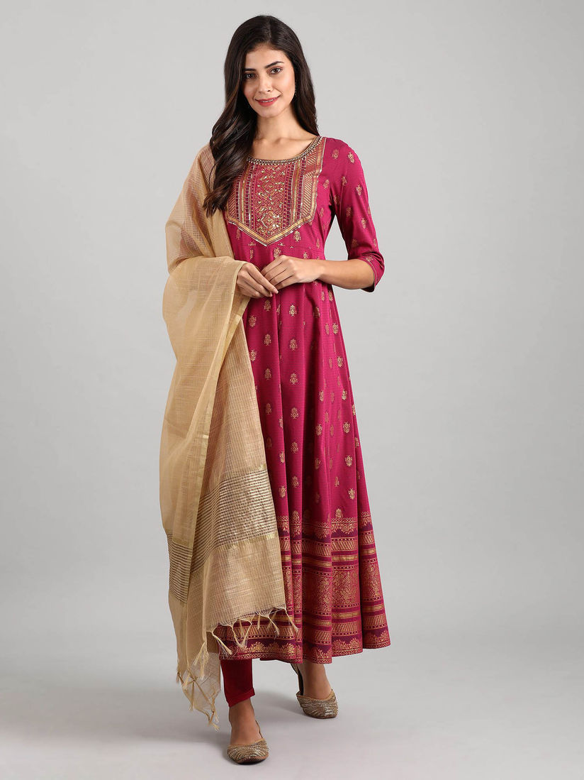 Deep neck kurtas online clearance