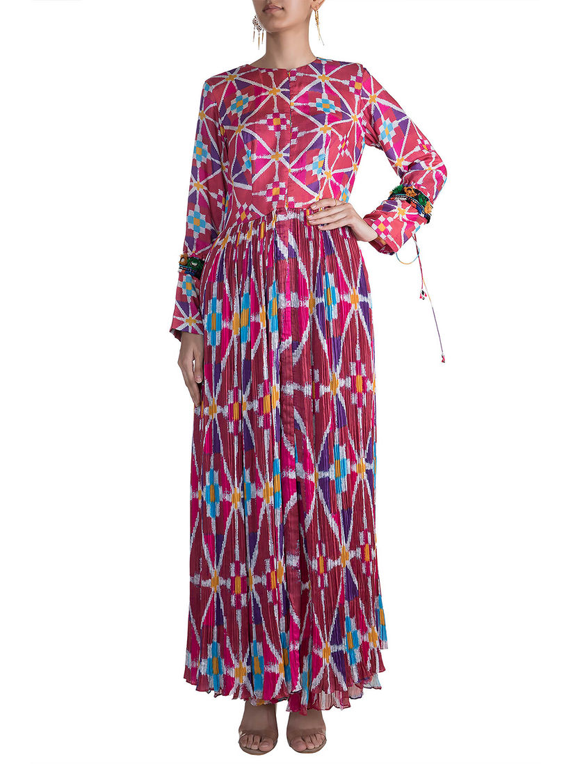 Saaksha And Kinni Dresses Buy Saaksha And Kinni Closable Ikat Print Kurta Online Nykaa Fashion #skcelebs @shrutihaasan wore our ss'17 embellished jacket & a printed jumpsuit set at an event saaksha & kinni начал(а) читать.