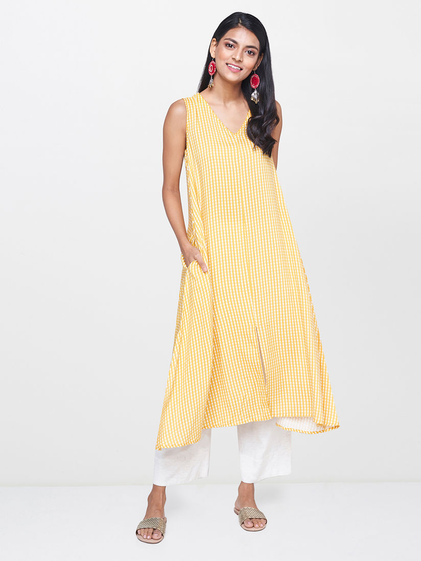 v neck kurti