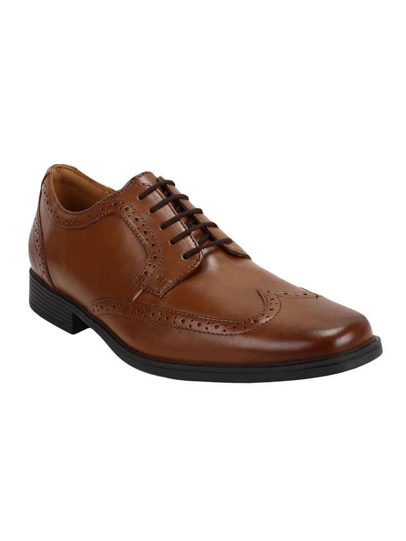 clarks formal shoes