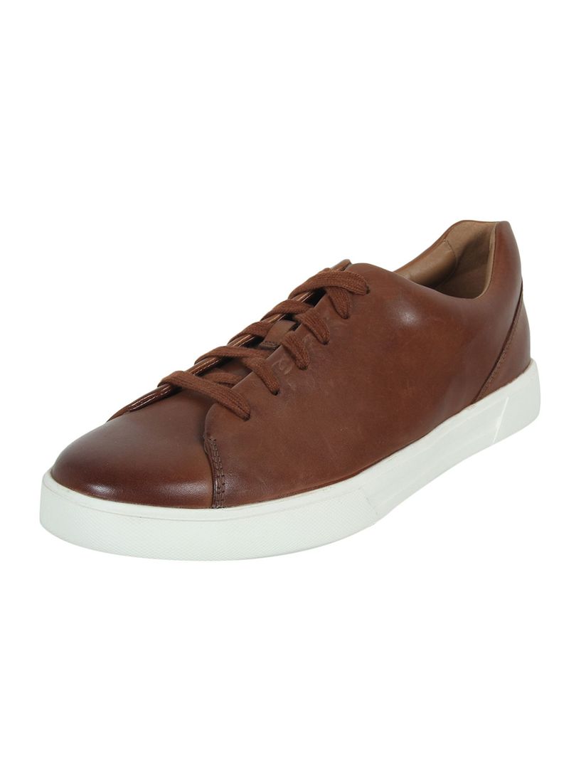 clarks casual sneakers