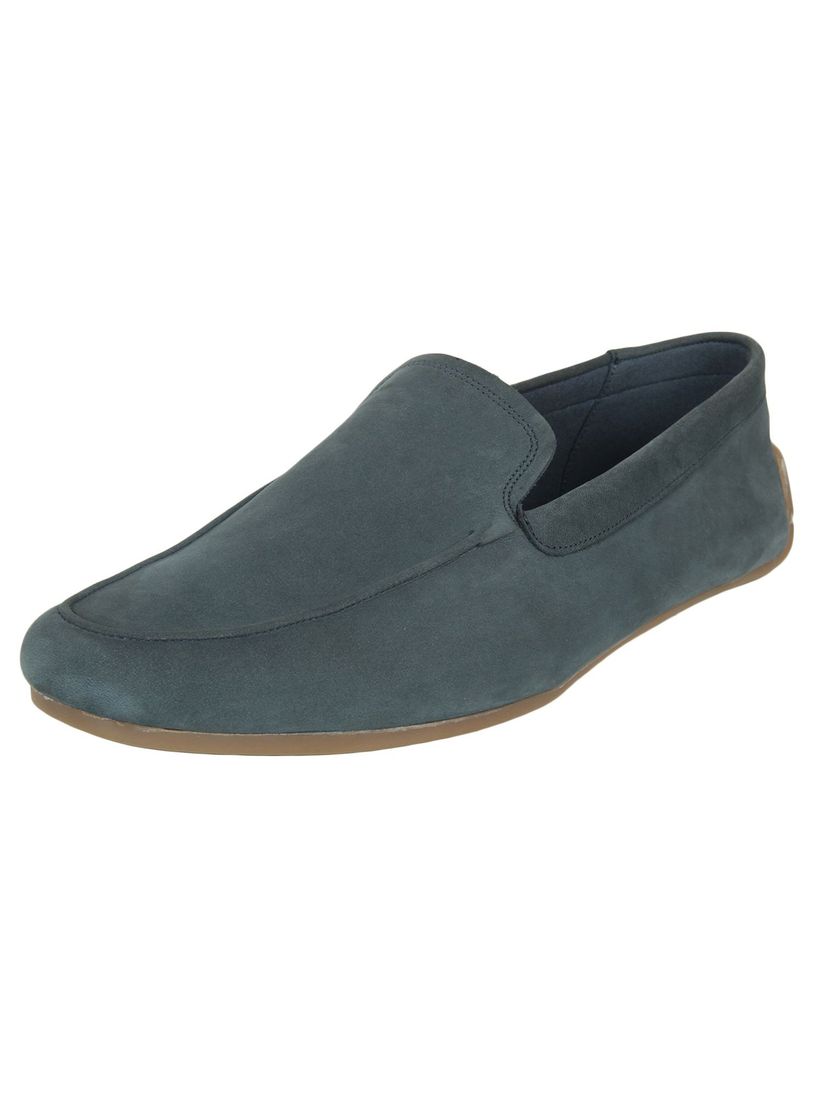 clarks blue