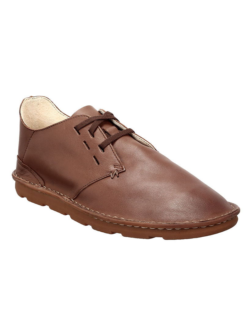 clarks casual shoes online
