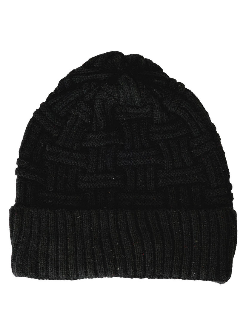 Black cap for winter clearance