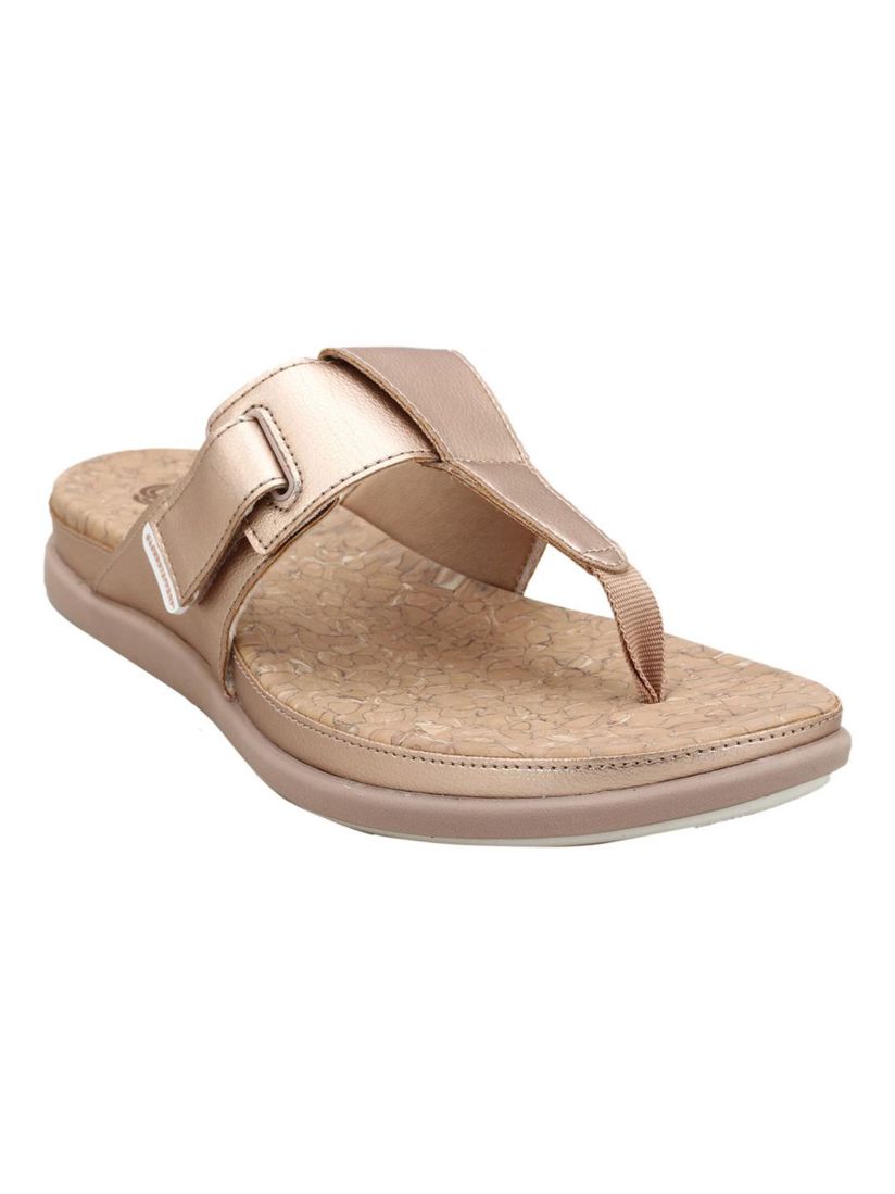 clarks flip flops womens gold
