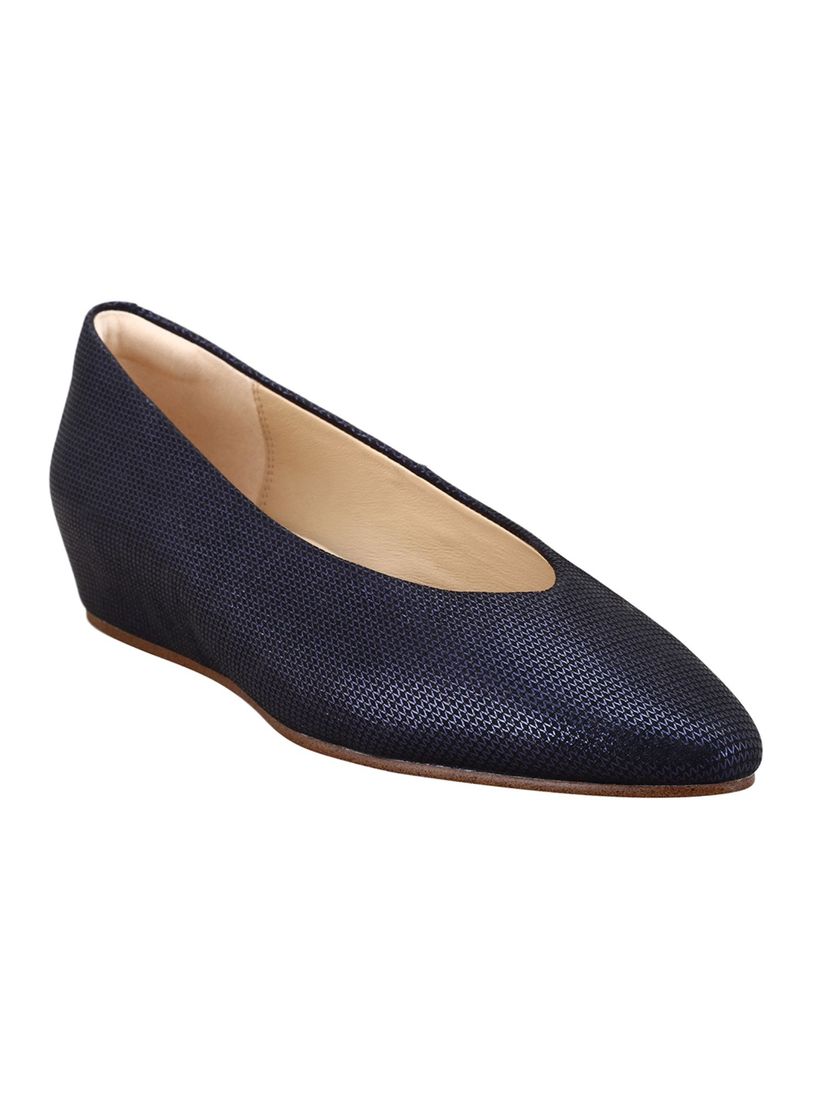 clarks navy wedges