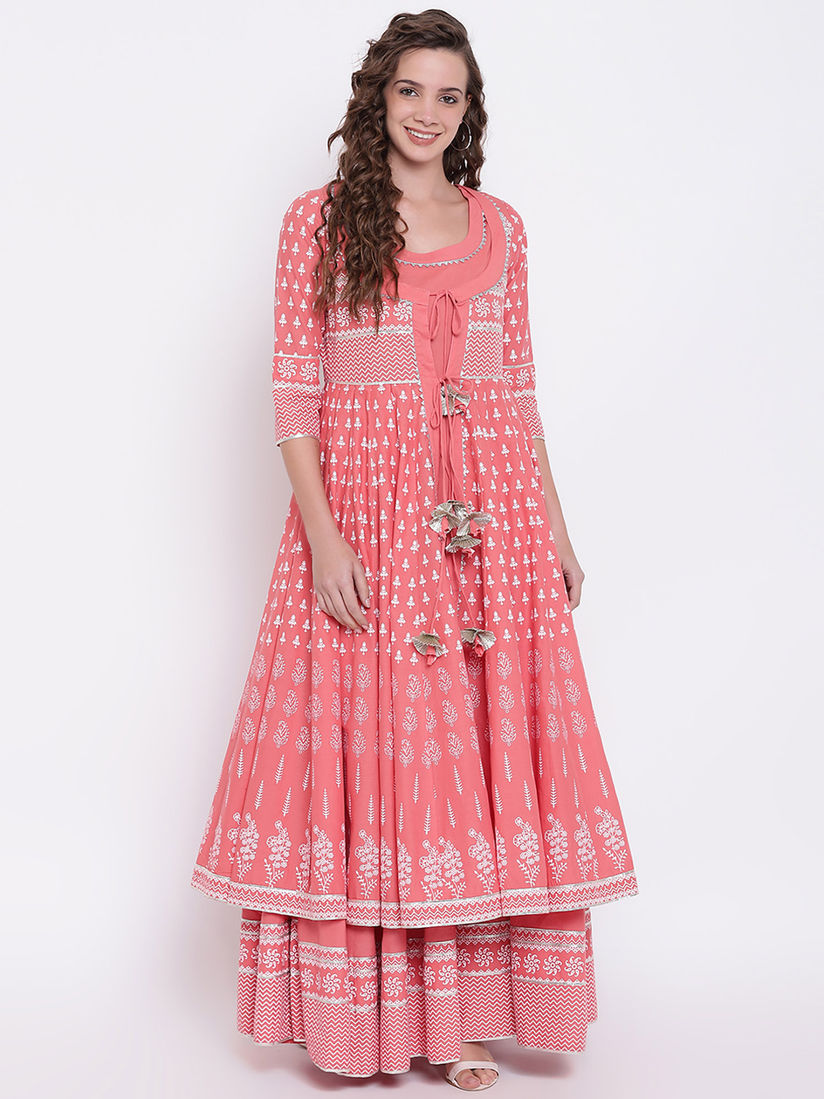 Divena Kurtis Kurtas And Tunics Buy Divena Coral Double Layered Cotton Kurta With Jacket Set Of 2 Online Nykaa Fashion Check out our layer curtain selection for the very best in unique or custom, handmade pieces from our curtains & window treatments shops. divena coral double layered cotton kurta with jacket set of 2