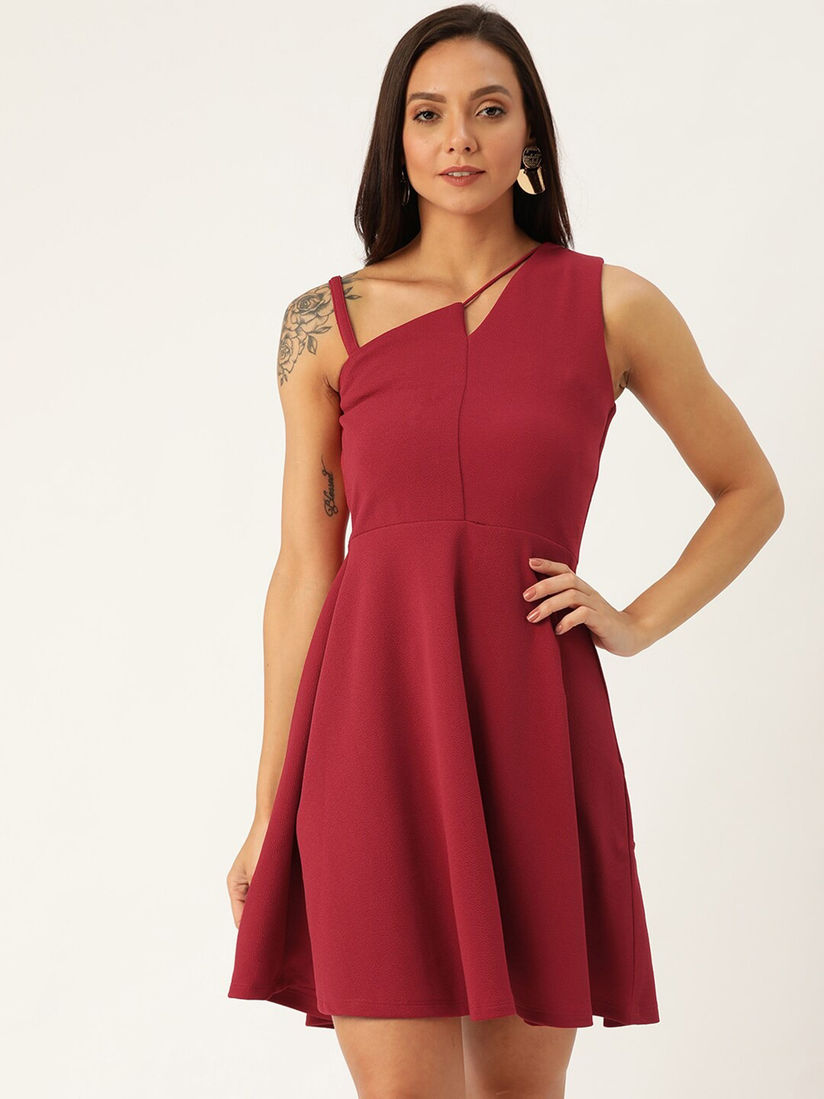 Twenty Dresses By Nykaa Fashion Dresses Buy Twenty Dresses By Nykaa Fashion Red At The Edge Of The Night Dress Online Nykaa Fashion Stay tuned for an exciting day ahead tomorrow on our nykaa fashion instagram page as @falgunipeacock takes over our handle for the day! twenty dresses by nykaa fashion red at the edge of the night dress