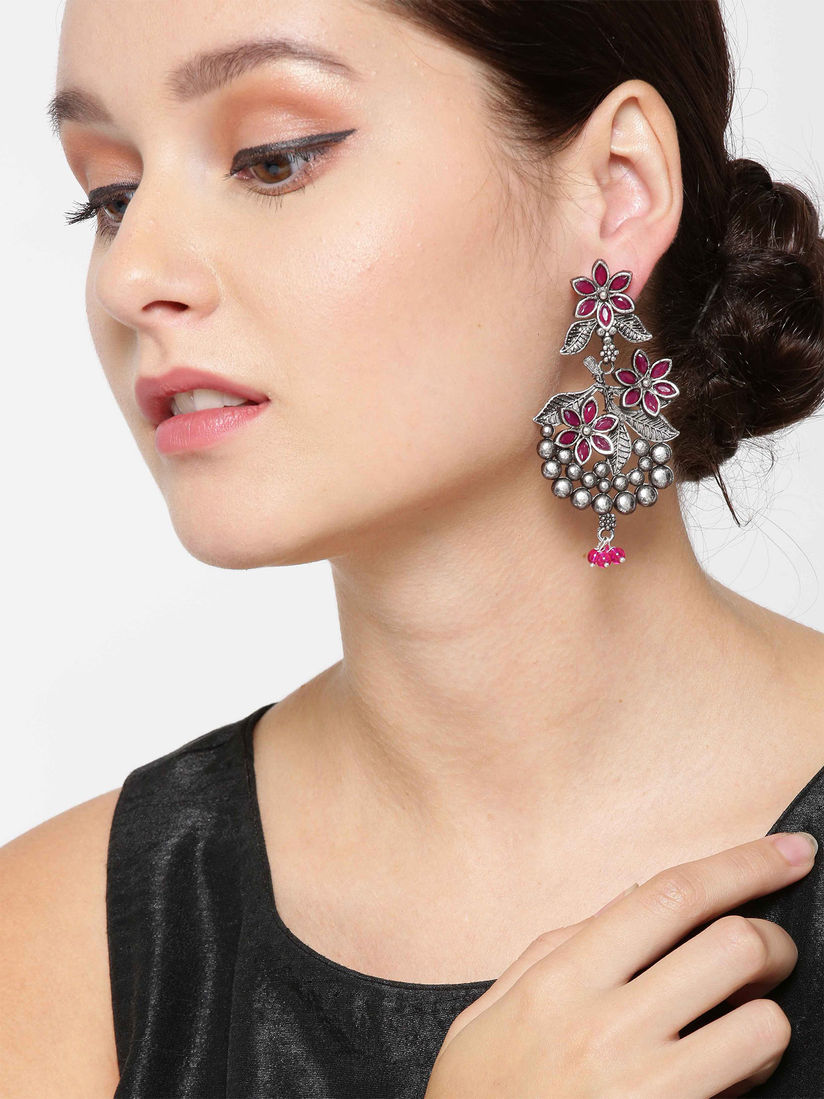 fashion earrings Floral drop earrings