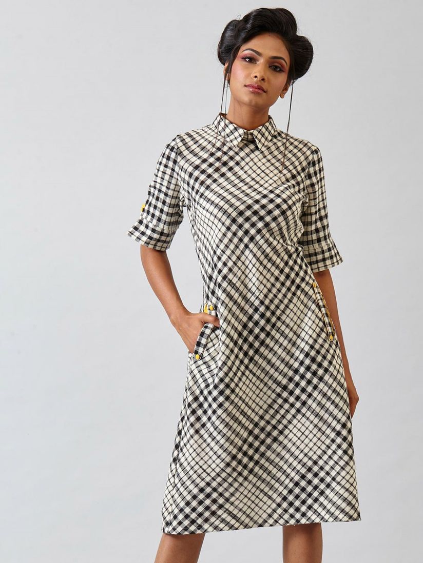 Collared Dresses With Sleeves Deals, 44 