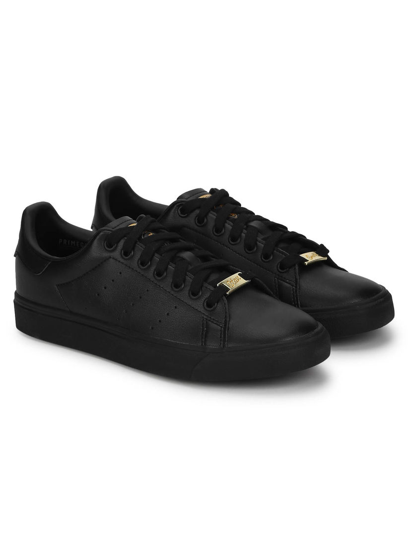 stan smith vulc black