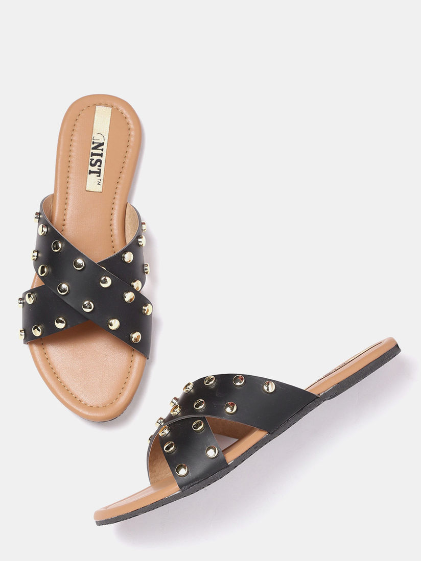 smart black sandals