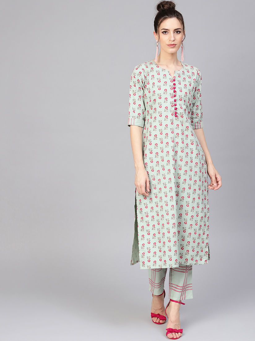 Gerua kurti set Clearance