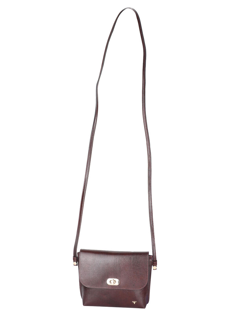 Bulchee sling bags Outlet