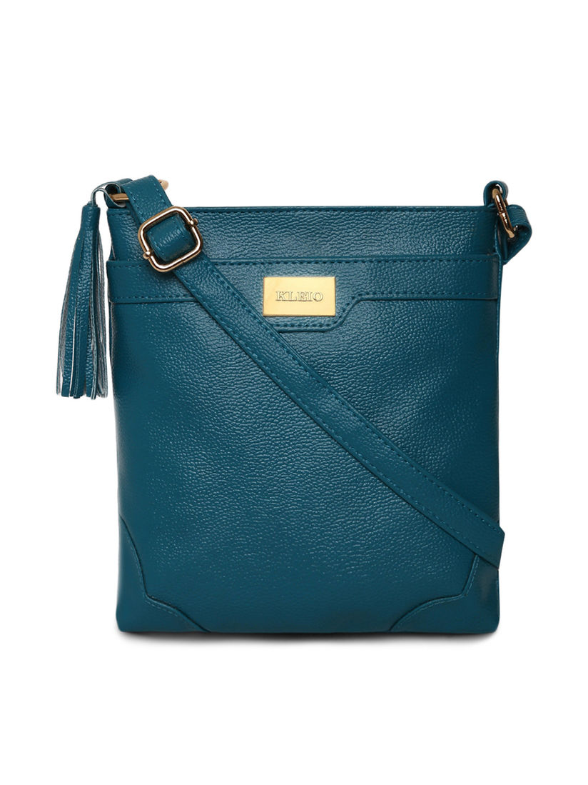 multi compartment sling bag