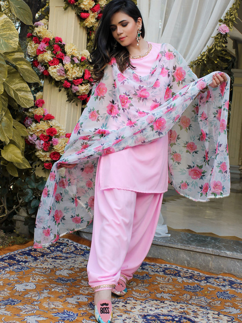 Thread & Button Salwar Suits and Sets : Buy Thread and Button Blush Pink  High Neck Patiala Suit Set (Set of 3) Online | Nykaa Fashion.