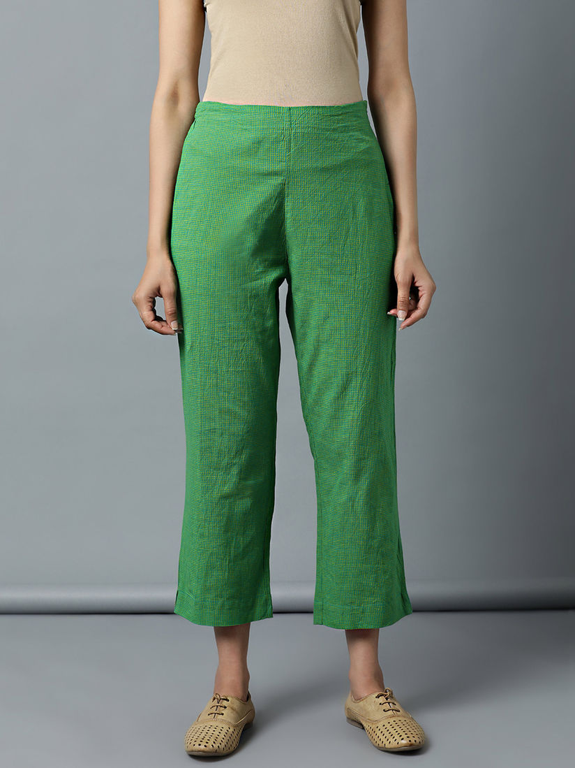 small checkered pants