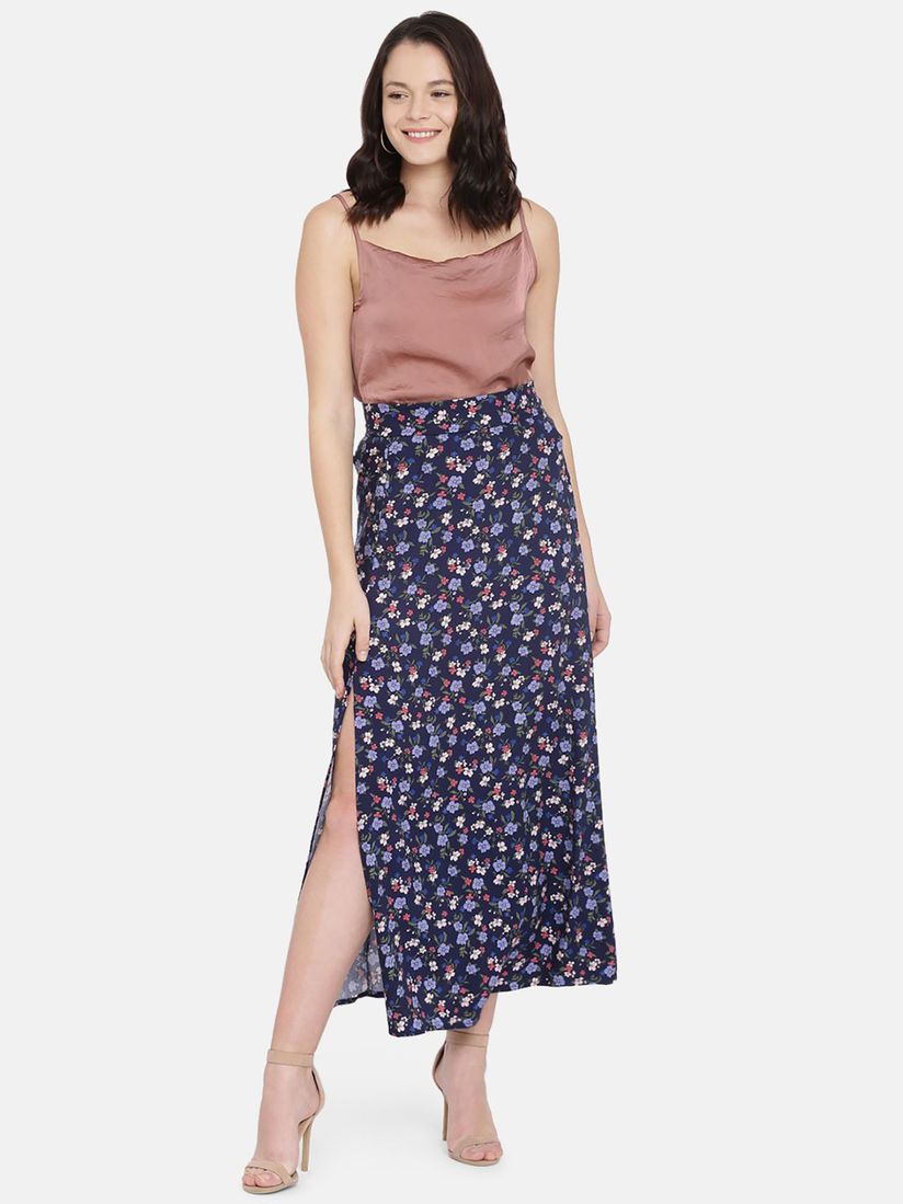 long skirt with slits on the side