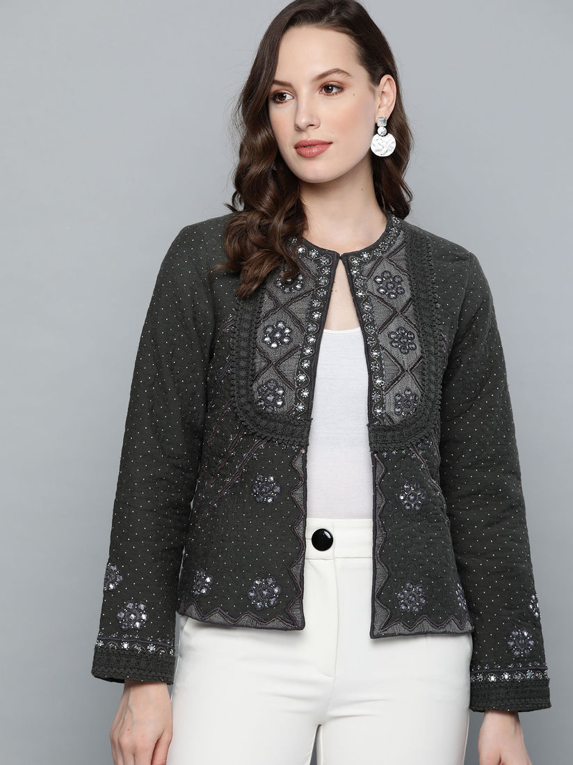 Label Ritu Kumar Jackets And Coats Buy Label Ritu Kumar Round Neck Long Sleeves Embroidered Jacket Online Nykaa Fashion A native of delhi, ritu graduated from lady irwin college in 1964 and did her higher education from briarcliff college, new.