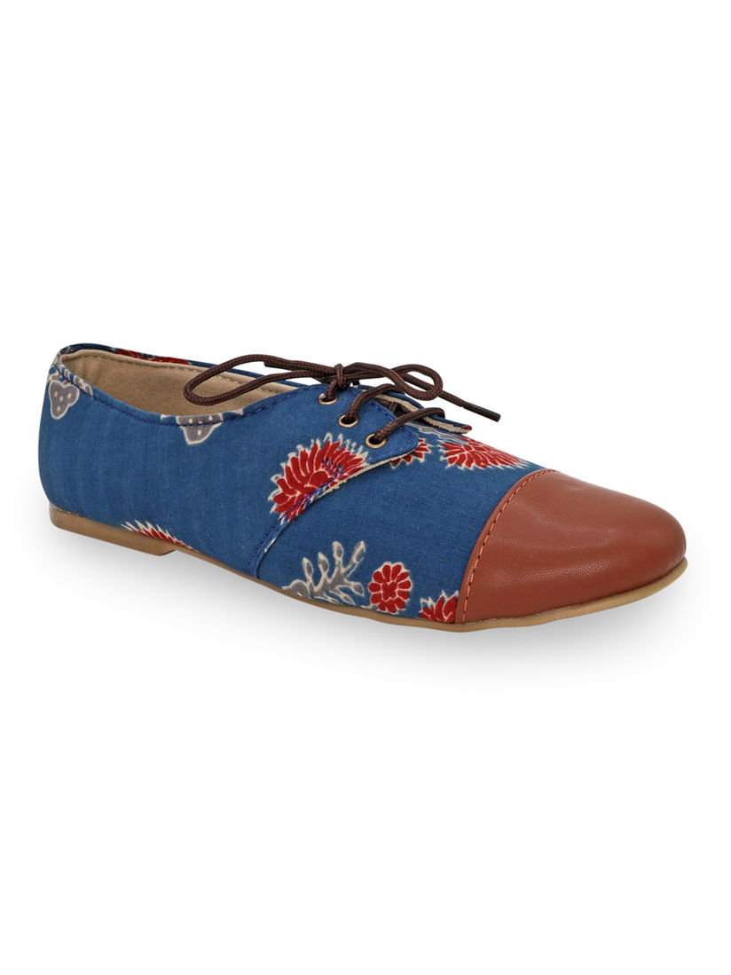 Women's cap toe oxford shoes clearance