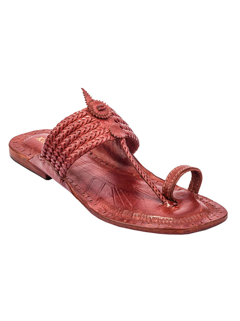 pure kolhapuri chappal