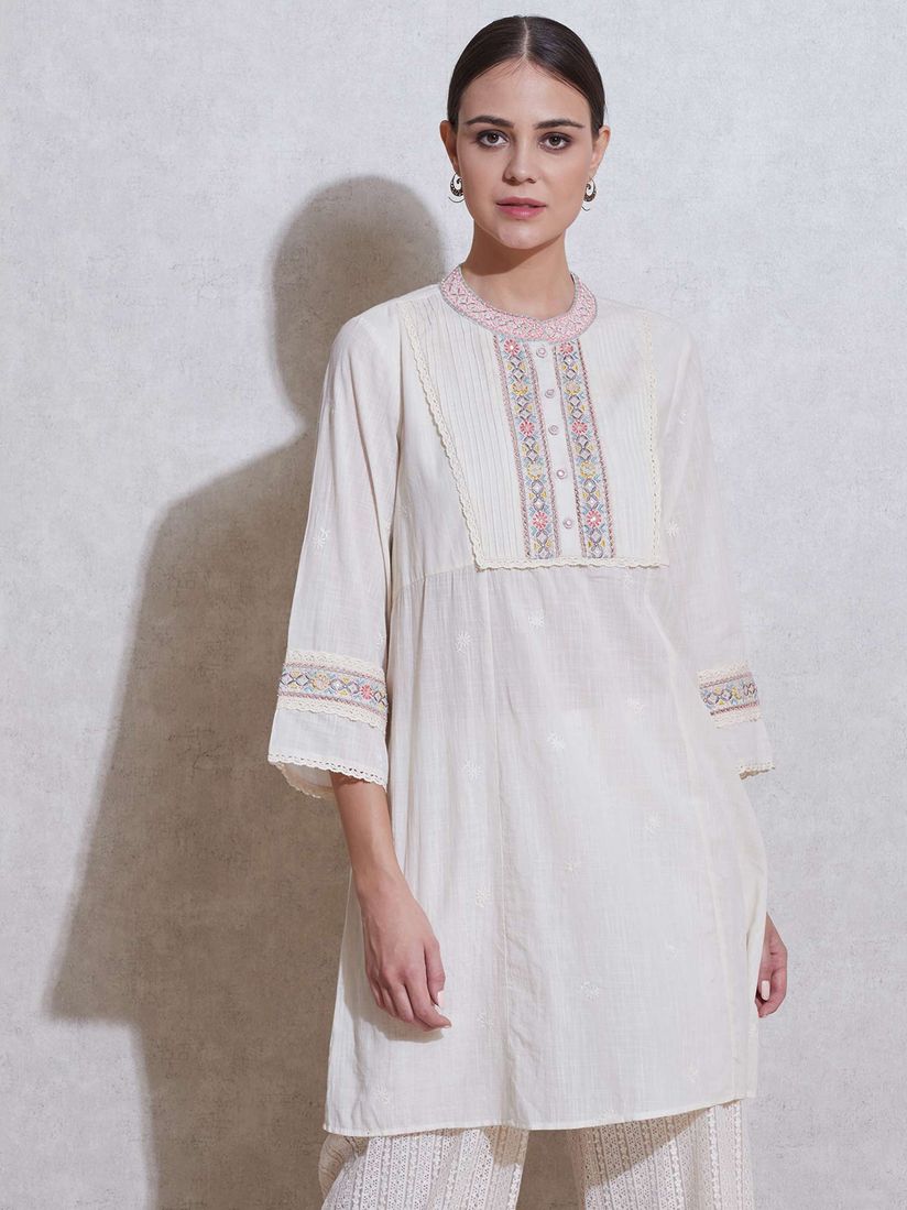 Ritu Kumar Kurtis Kurtas And Tunics Buy Ritu Kumar White Solid Long Kurti Online Nykaa Fashion Shop from a wide range of trendy kurtis for ladies. ritu kumar white solid long kurti