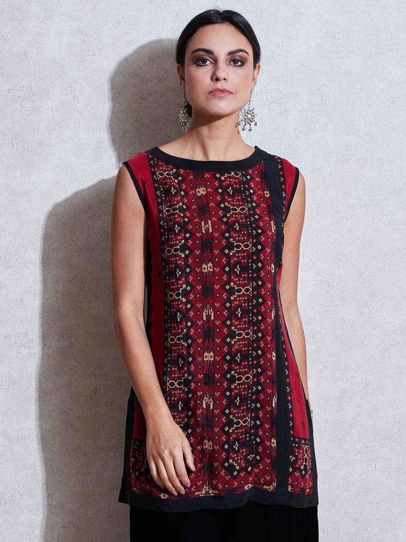 Boat neck sleeveless kurti Clearance