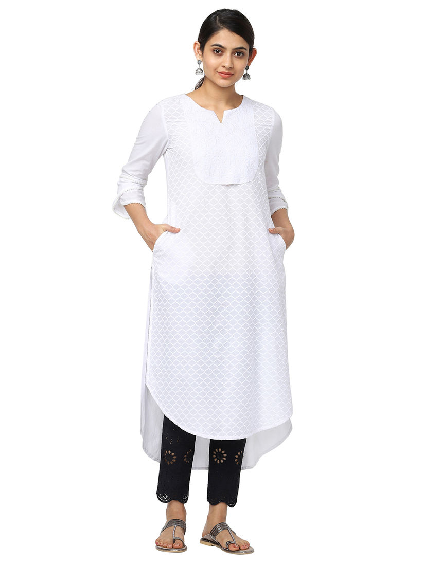 Naari white kurta clearance
