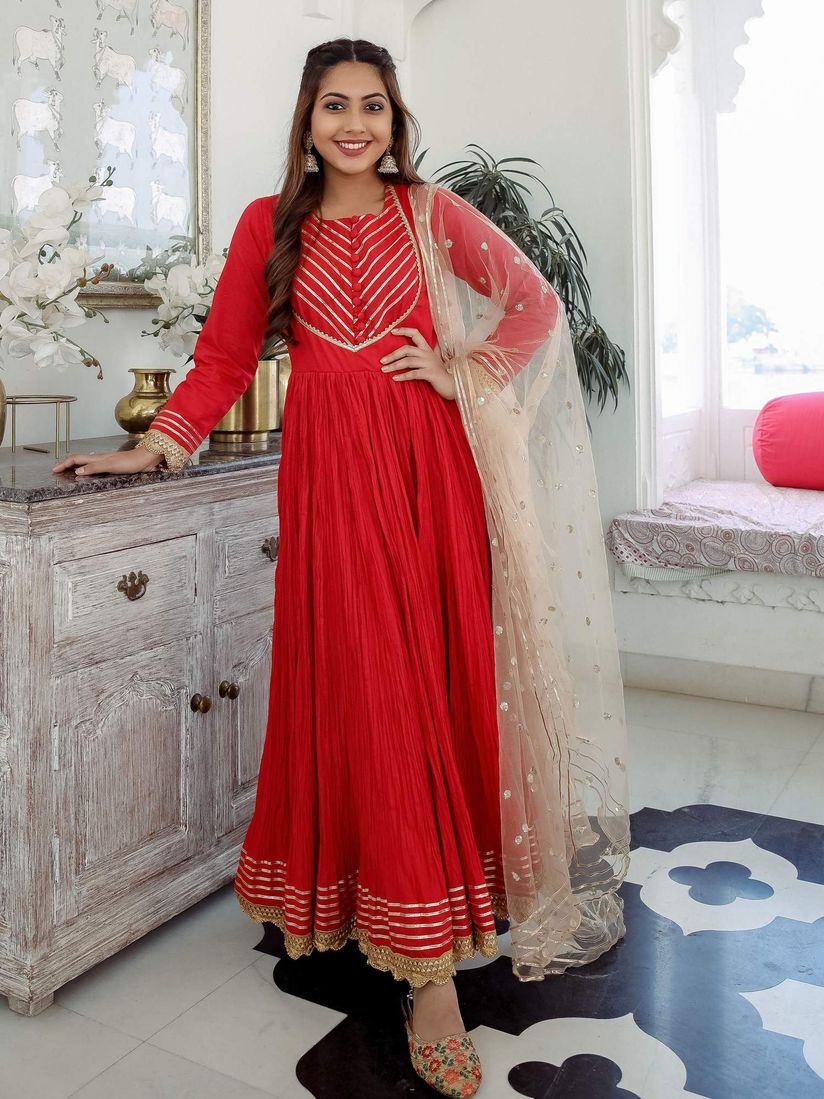 red anarkali kurta