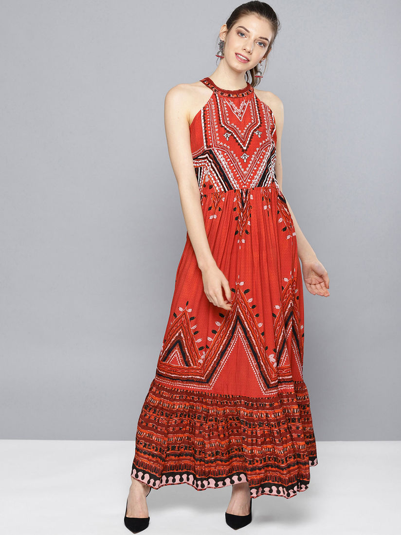 Label Ritu Kumar Dresses Buy Label Ritu Kumar Halter Neck Long Dress Online Nykaa Fashion The ritu kumar home collection endeavours to bring the crafts of india to your homes in new contemporary ways. label ritu kumar halter neck long dress