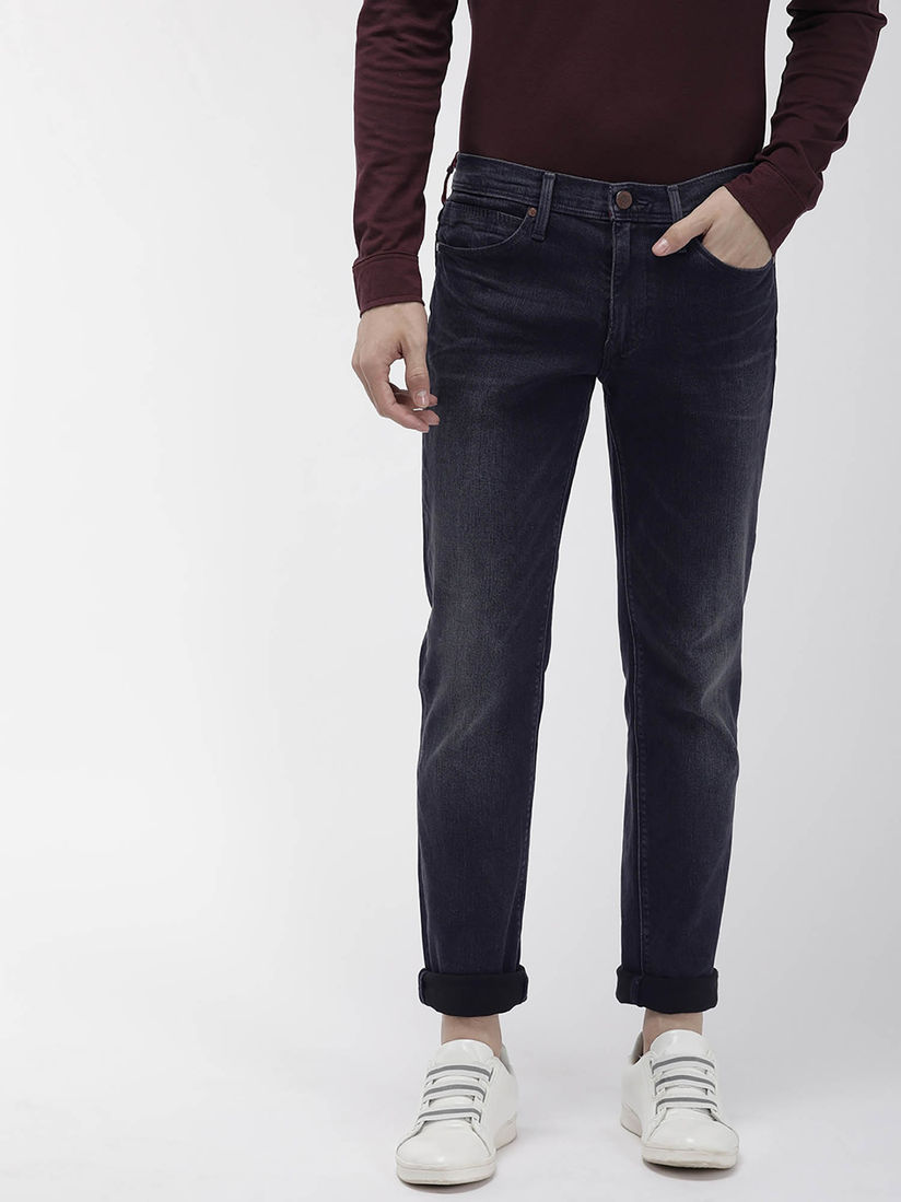 levis stretchable jeans online