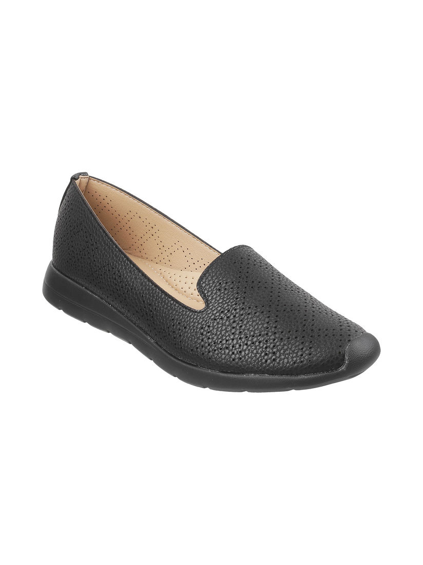 flats footwear online