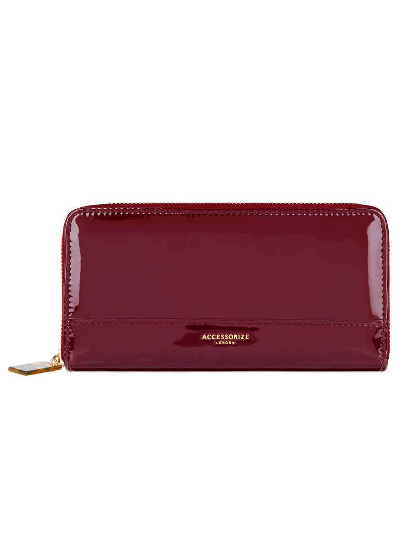 accessorize wallets