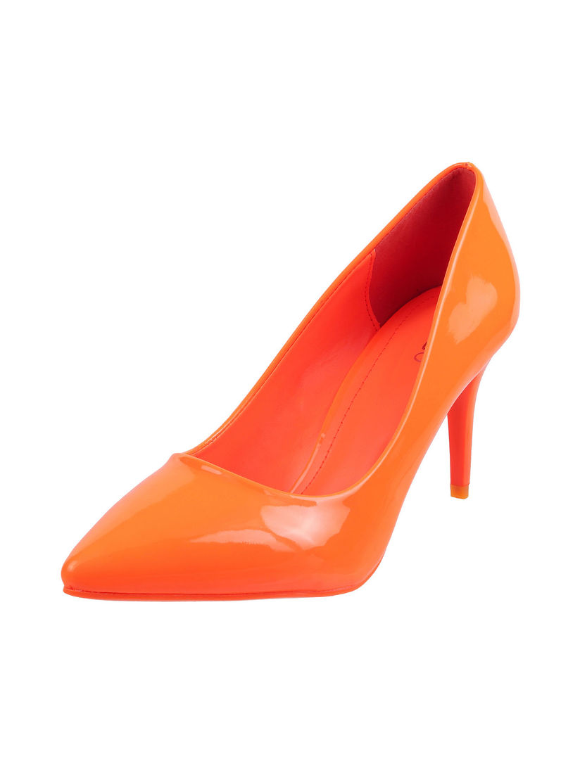 red orange pumps