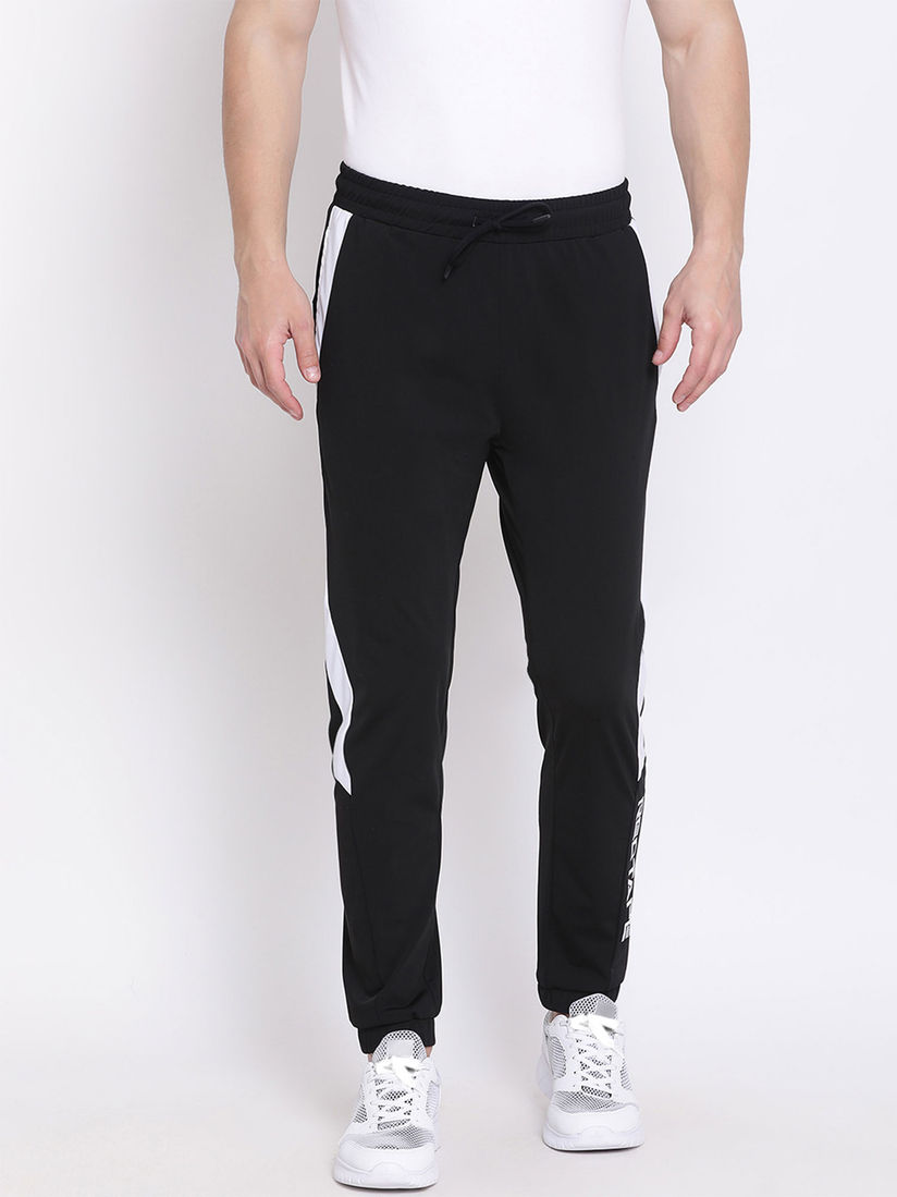 Red tape joggers mens clearance