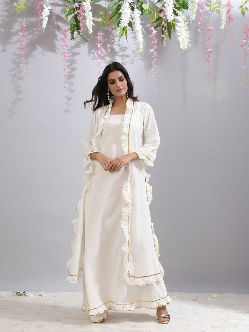 Maison Shefali Lehengas Buy Maison Shefali Ivory Gota Work Cape Lehenga Online Nykaa Fashion Nevi blue gold cape lehenga exclusive velvet lehenga this dress is available in diverse altered options and easy to wear by respected clients. nykaa fashion