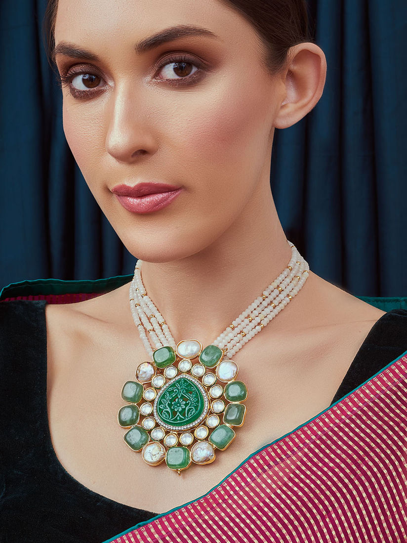 white kundan necklace