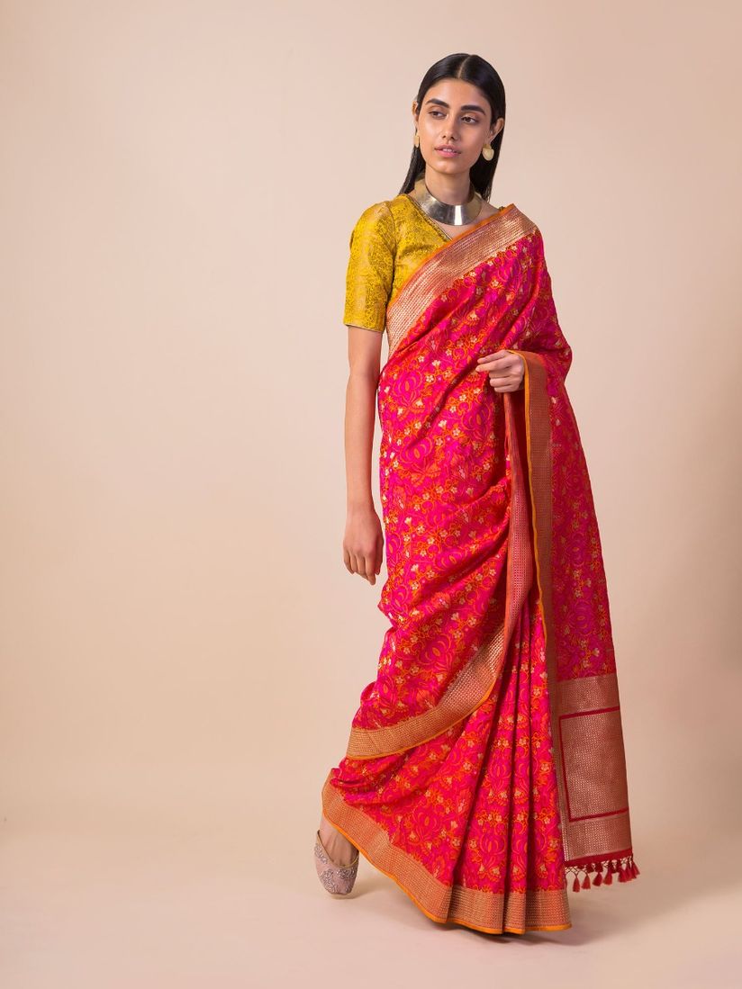 Ekaya Saree Buy Ekaya Deep Pink Silk Saree With Floral Jaal With Blouse Piece Online Nykaa Fashion Ekaya's signature creation is the collection of tanchoi and khadi banarasi sarees with intricate shikargah. ekaya deep pink silk saree with floral jaal with blouse piece