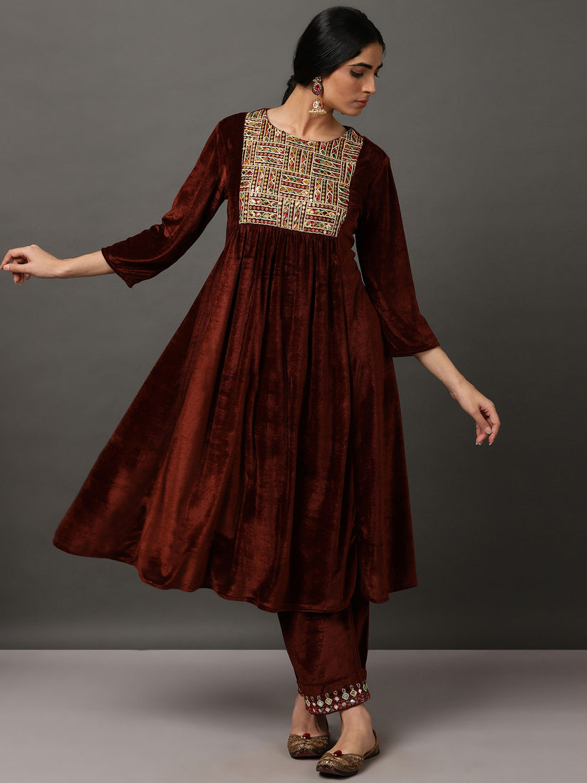 Velvet kurti set clearance