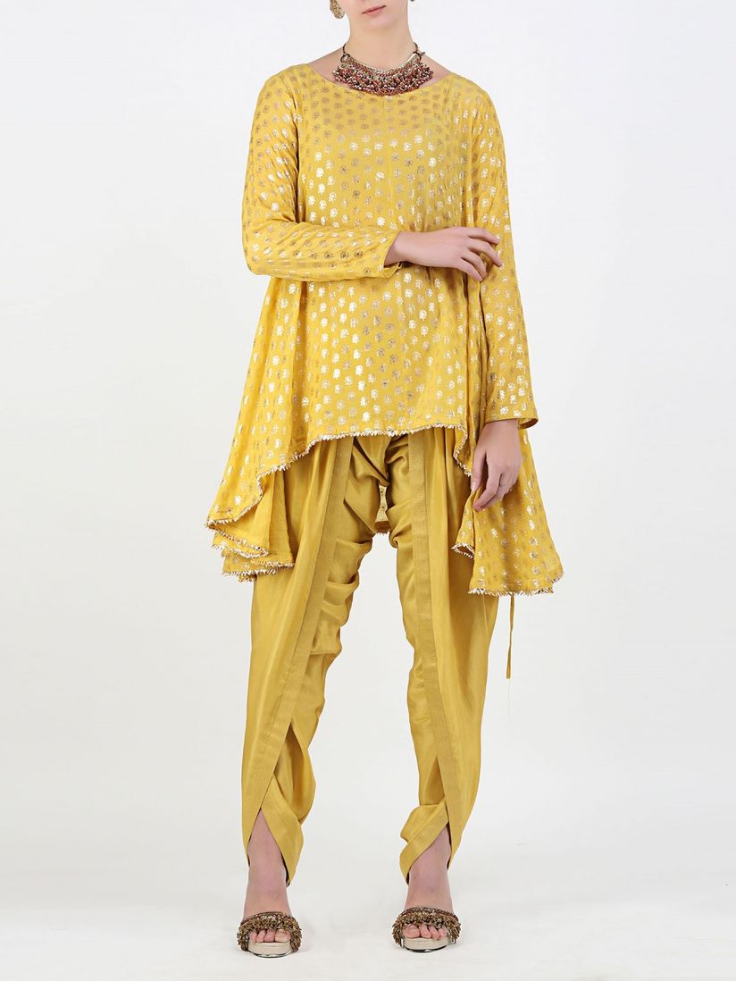 Nikasha Salwar Suits And Sets Buy Nikasha Rani Gold Foil Tunic And Dhoti Set Of 2 Online Nykaa Fashion Wearing a vibrant nikasha suit, bipasha partook in festivities held in mumbai.