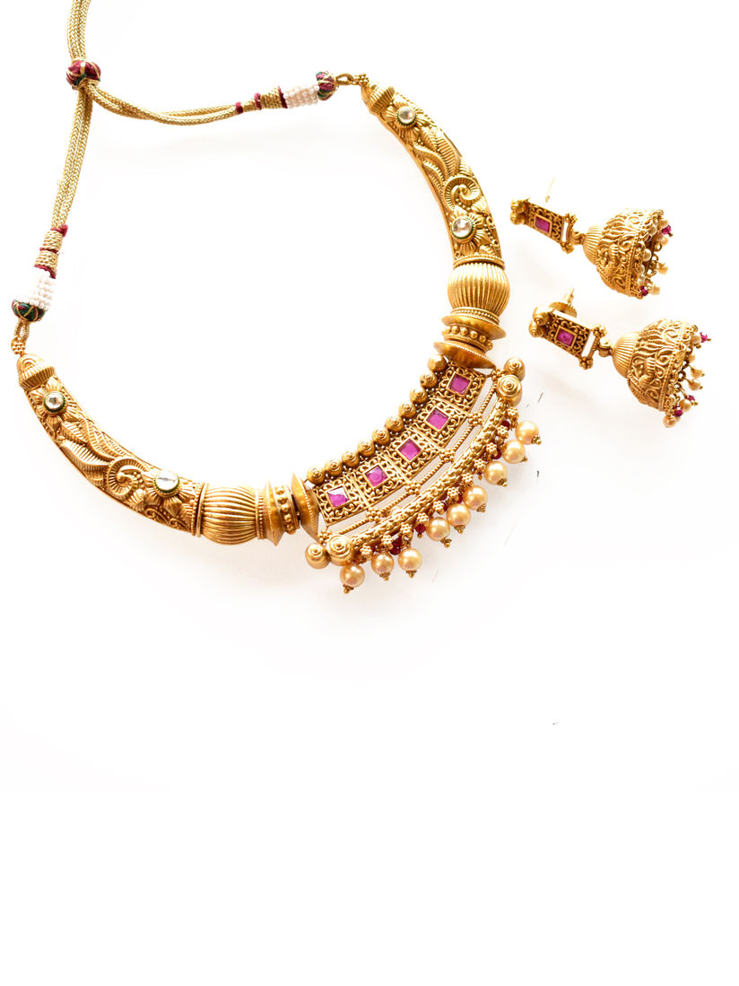 Our Purple Studio Jewellery Sets Buy Our Purple Studio Gold Ethereal Hasli Necklace Set Online Nykaa Fashion Brides blouse or her necklace or her makeup? our purple studio gold ethereal hasli necklace set