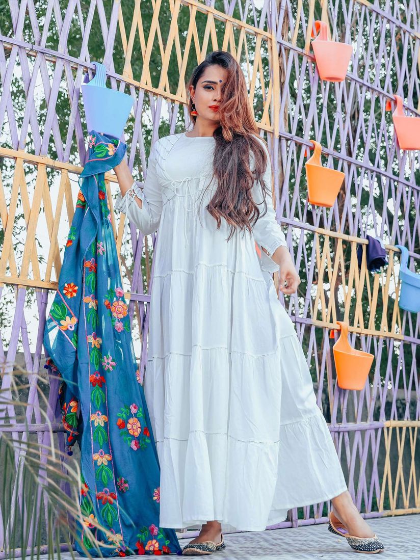 white stylish dresses