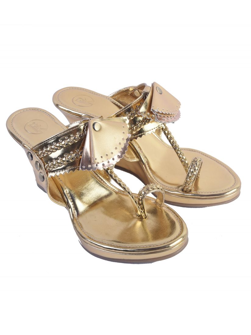 silver kolhapuri wedges
