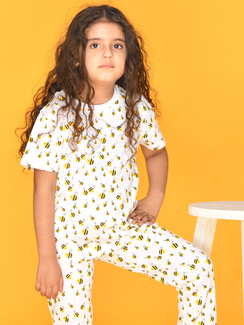 bee pyjama set